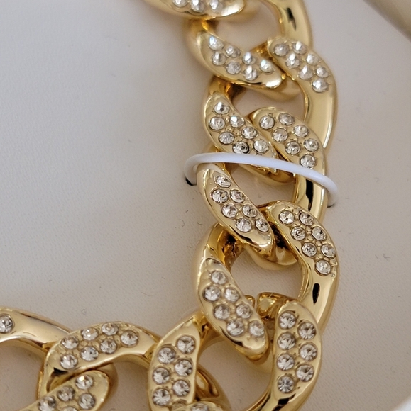 House of Harlow 1960 Gold Tone Link Bracelet with Rhinestones NWT - Picture 3 of 4